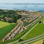 Restyled Apartment With Dishwasher, Near Grevelingen Lake